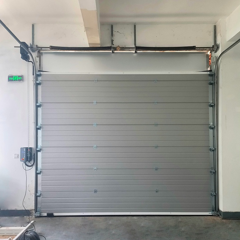 工業(yè)提升門