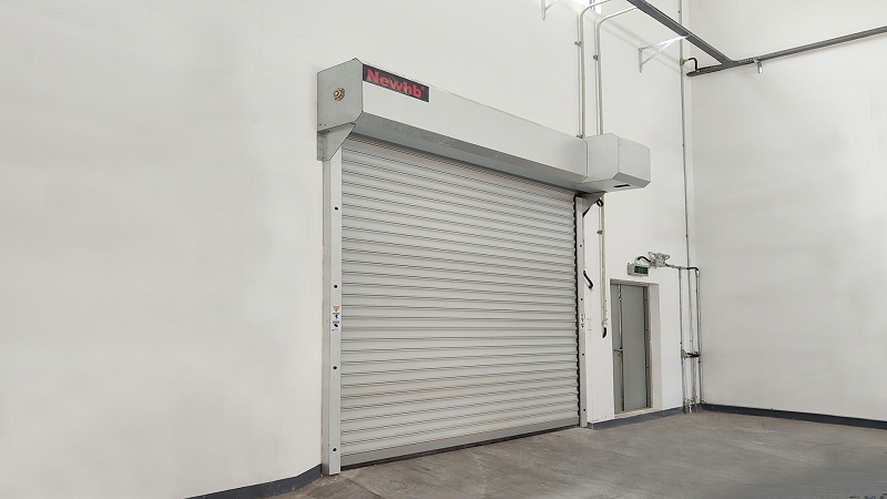 新恒邦鋼質抗風卷簾門