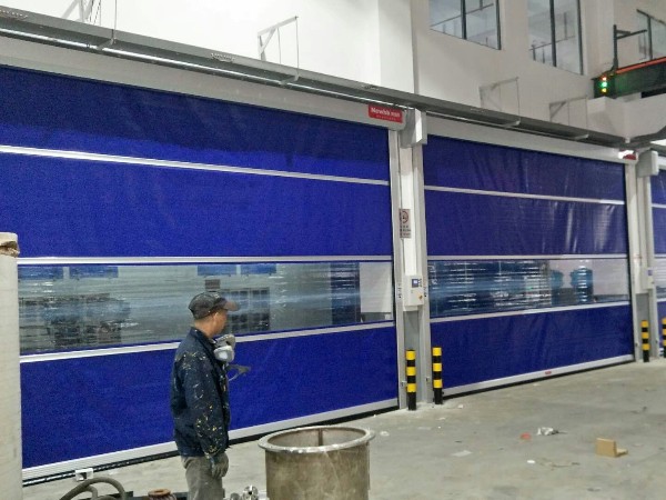 感應快速卷簾門