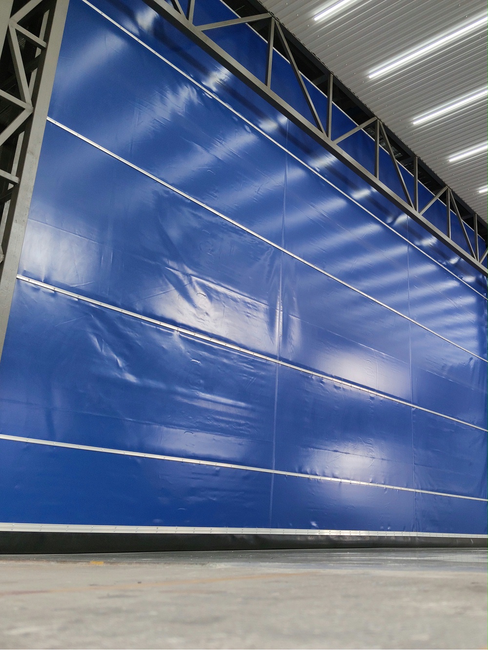 飛機(jī)庫(kù)門(mén) 超大柔性門(mén)