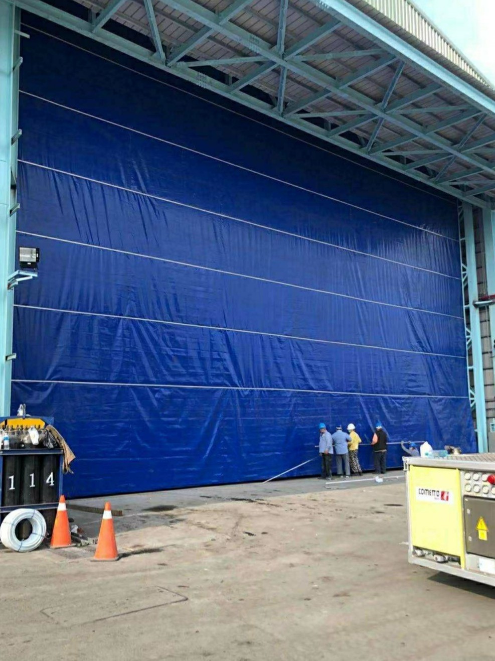 飛機(jī)庫(kù)門(mén) 柔性升降門(mén)