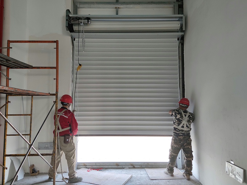 定制抗風(fēng)卷簾門(mén)